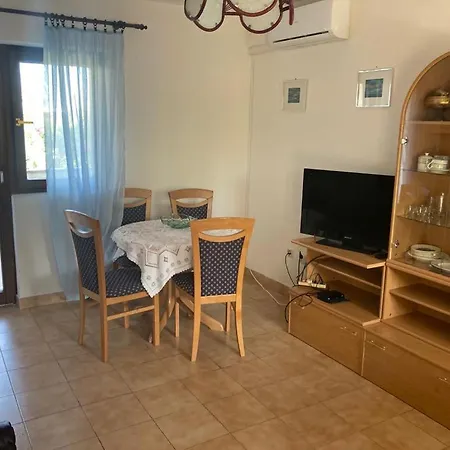 Apartamento Ivanka - *